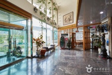 Backam Springs Hotel / 백암스프링스호텔 - Alojamiento - los viajes e información turística de Corea
