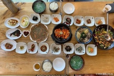 쉬어가기좋은날식당 음식점 정보와 주변 관광 명소 및 근처 맛집 여행 정보