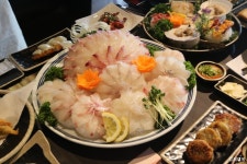 최대게 음식점 정보와 주변 관광 명소 및 근처 맛집 여행 정보