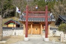 용산서원(동해) 관광 정보와 주변 관광 명소 및 근처 맛집 여행 정보