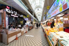 속초관광수산시장 쇼핑 정보와 주변 관광 명소 및 근처 맛집 여행 정보