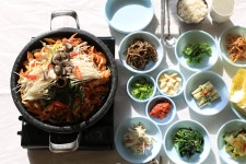 삼봉가든 음식점 정보와 주변 관광 명소 및 근처 맛집 여행 정보