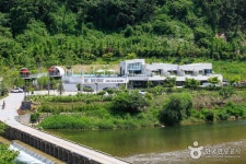 비브릿지 숙박 정보와 주변 관광 명소 및 근처 맛집 여행 정보