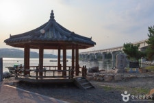 처용암 관광 정보와 주변 관광 명소 및 근처 맛집 여행 정보