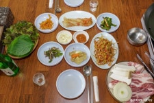 거북이생고기식당 음식점 정보와 주변 관광 명소 및 근처 맛집 여행 정보