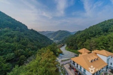 Jwagusan Recreational Forest (좌구산 자연휴양림) - Sightseeing - Korea travel and tourism information