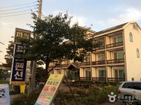 신두리파크펜션 숙박 정보와 주변 관광 명소 및 근처 맛집 여행 정보