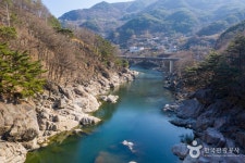 산청 한의학박물관 - 주변 여행 및 근처 관광 명소 - 국내 여행 정보와 관광 명소 정보