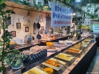 수라한식뷔페 음식점 정보와 주변 관광 명소 및 근처 맛집 여행 정보
