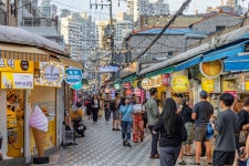 Busan Haeundae Market (부산 해운대시장) - Shopping - Korea travel and tourism information