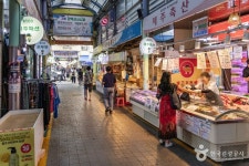 관악신사시장 쇼핑 정보와 주변 관광 명소 및 근처 맛집 여행 정보