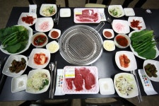 대관령한우타운, 저렴한 가격으로 한우를 구입해서 먹을 수 있는곳 - 콕콕! 지역정보 | 구석구석 떠나볼까 | 대한민국구석구석