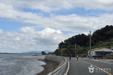 왕지등대마을 관광 정보와 주변 관광 명소 및 근처 맛집 여행 정보