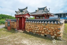 포은정몽주유허비 관광 정보와 주변 관광 명소 및 근처 맛집 여행 정보