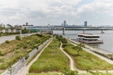 Mangwon Hangang Park (한강시민공원 망원지구 (망원한강공원)) - Sightseeing - Korea travel and tourism information