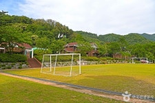 율리휴양촌 관광 정보와 주변 관광 명소 및 근처 맛집 여행 정보