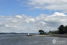 왕지등대마을 관광 정보와 주변 관광 명소 및 근처 맛집 여행 정보