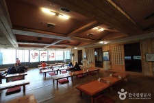 Soksiwonhan Daegutang (속시원한 대구탕) - Restaurant - Korea travel and tourism information