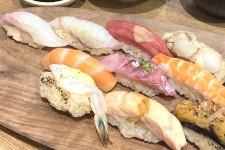 초미당 두번째 음식점 정보와 주변 관광 명소 및 근처 맛집 여행 정보