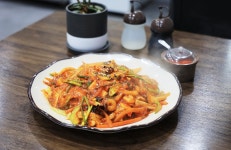 신풍루 음식점 정보와 주변 관광 명소 및 근처 맛집 여행 정보