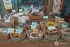 송강전통시장 쇼핑 정보와 주변 관광 명소 및 근처 맛집 여행 정보
