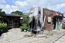 청전식육점식당 음식점 정보와 주변 관광 명소 및 근처 맛집 여행 정보