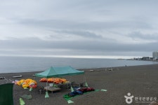 강동몽돌해변 (정자해변) 관광 정보와 주변 관광 명소 및 근처 맛집 여행 정보