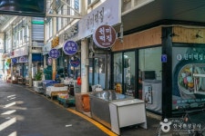 효자시장 쇼핑 정보와 주변 관광 명소 및 근처 맛집 여행 정보