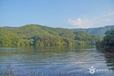 청룡지 관광 정보와 주변 관광 명소 및 근처 맛집 여행 정보