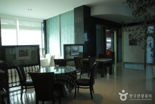 百済観光ホテル（백제관광호텔） - 宿泊 - 韓国旅行・観光情報