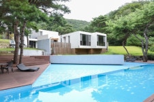 유알풀빌라펜션 숙박 정보와 주변 관광 명소 및 근처 맛집 여행 정보