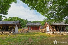 화양구곡 맑은 물에 시 한수를 읊으며 청록을 즐기다. [웰촌] - 주변 여행 및 근처 관광 명소 - 국내 여행 정보와 관광 명소 정보
