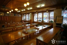 身土不二薬草食堂（신토불이약초식당） - レストラン - 韓国旅行・観光情報