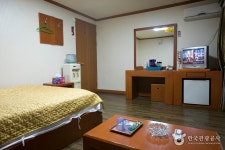 왕포리조텔 숙박 정보와 주변 관광 명소 및 근처 맛집 여행 정보