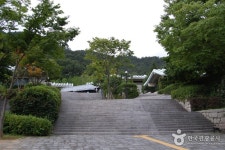 Cheongju National Museum (국립청주박물관) - Culture - Korea travel and tourism information