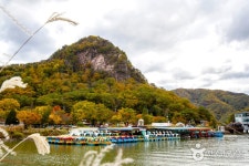 抱川山井湖（포천 산정호수） - 観光 - 韓国旅行・観光情報