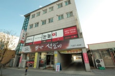 본가석갈비 음식점 정보와 주변 관광 명소 및 근처 맛집 여행 정보
