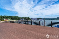 왕산포구 관광 정보와 주변 관광 명소 및 근처 맛집 여행 정보