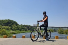 무덤덤투어(더휴앤) 관광 정보와 주변 관광 명소 및 근처 맛집 여행 정보