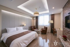 Gwangju Aura Hotel [Korea Quality] / 광주 아우라 비즈니스 호텔 [한국관광 품질인증/Korea Quality] - Alojamiento - los... 