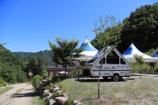 싸리목캠핑장 레저스포츠 정보와 주변 관광 명소 및 근처 맛집 여행 정보