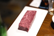 R고기 음식점 정보와 주변 관광 명소 및 근처 맛집 여행 정보