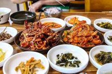 갯마을식당 음식점 정보와 주변 관광 명소 및 근처 맛집 여행 정보