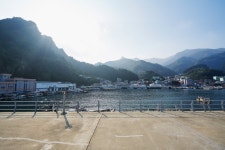 Jeodonghang Port (저동항) - Sightseeing - Korea travel and tourism information