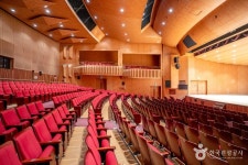 평촌아트홀 문화 정보와 주변 관광 명소 및 근처 맛집 여행 정보