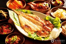 ジンジュ食堂 ( 진주식당 ) - レストラン - 韓国旅行・観光情報