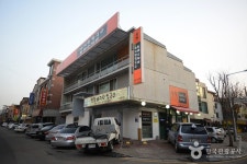 청정바지락칼국수 음식점 정보와 주변 관광 명소 및 근처 맛집 여행 정보