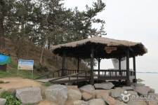 Dolmeori Beach (돌머리해변) - Sightseeing - Korea travel and tourism information