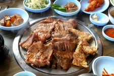엽돈재가든 음식점 정보와 주변 관광 명소 및 근처 맛집 여행 정보