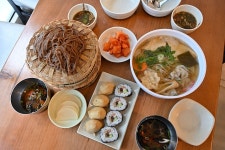 원조18번완당 음식점 정보와 주변 관광 명소 및 근처 맛집 여행 정보